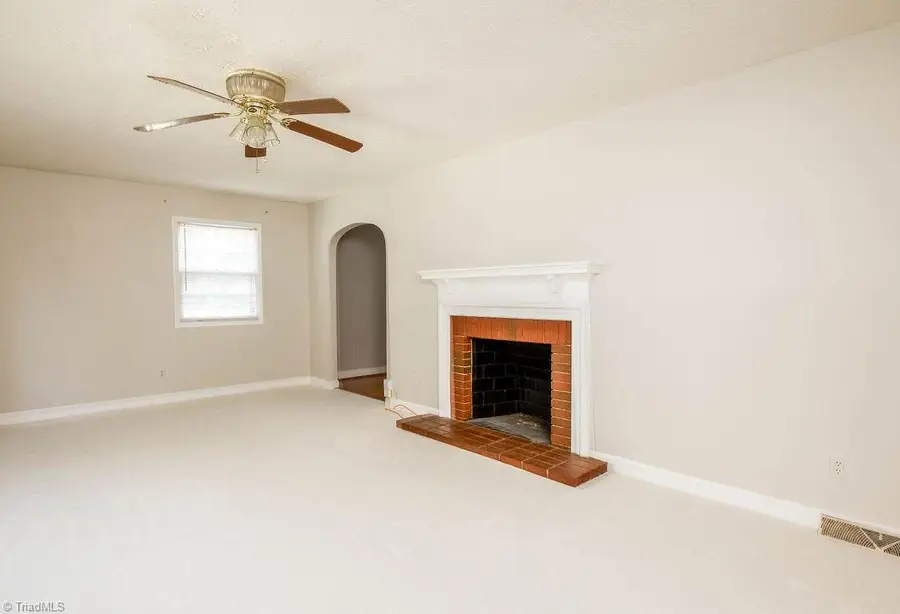 2420 Kingsgate Drive, Winston Salem, NC 27101 - #3