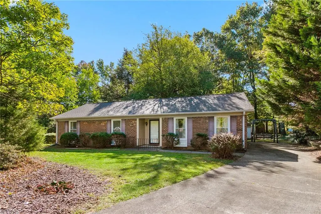 3 Roxby Court, Greensboro, NC 27455 - #1