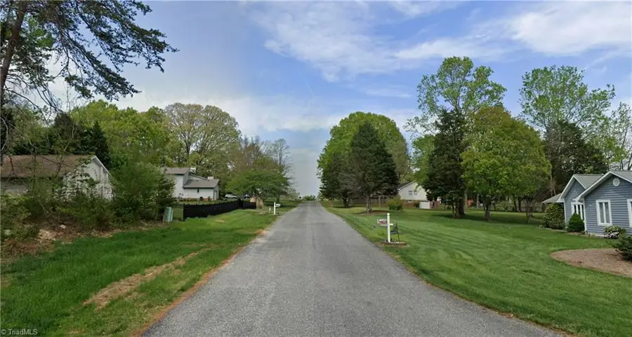 2270 Winterberry Drive, Winston Salem, NC 27106 - #3