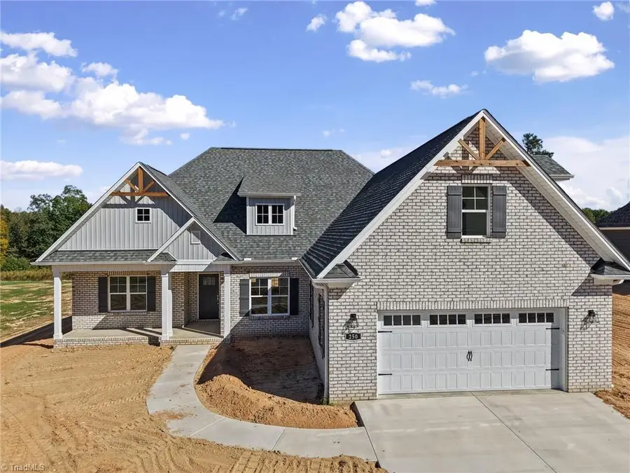 250 Cool Run, Lexington, NC 27295 - #2