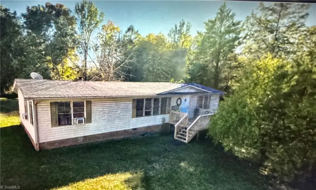 267 Briar Creek Court, Thomasville, NC 27360 - #1