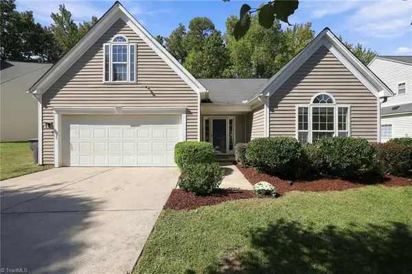 3339 Cherrybrook Drive, Jamestown, NC 27282
