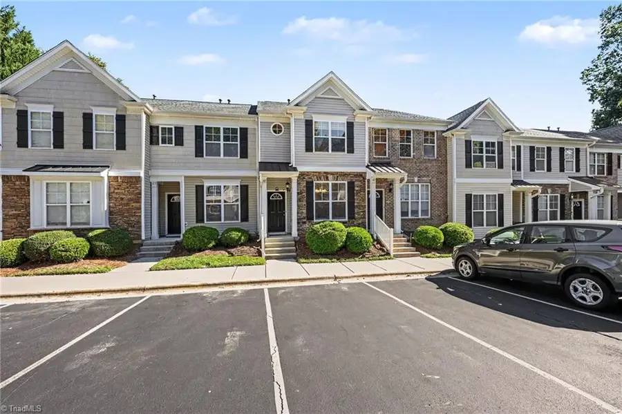 45 Ledgerstone Lane, Greensboro, NC 27407 - #3