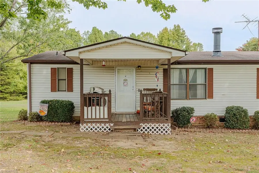 1429 Newnam Road, Pelham, NC 27311 - #2