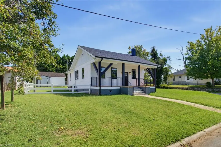 256 Broad Street, Lexington, NC 27295 - #3