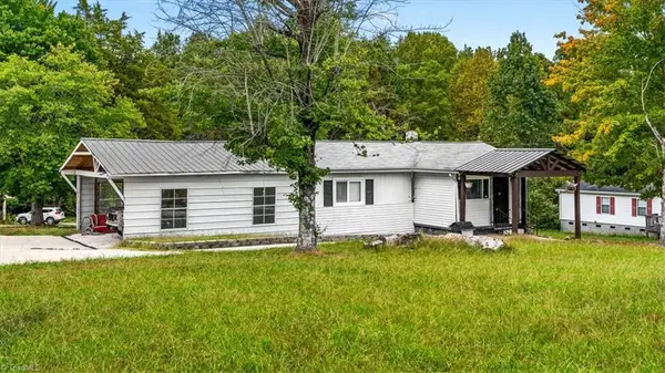 353 Sunshine Heights Road, Ramseur, NC 27316