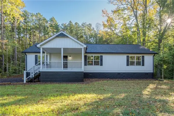203 Grannaman Drive, Mocksville, NC 27028