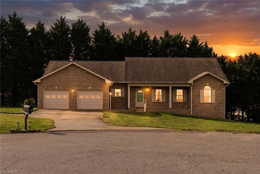 198 Amber Lane, Wilkesboro, NC 28697 - #3
