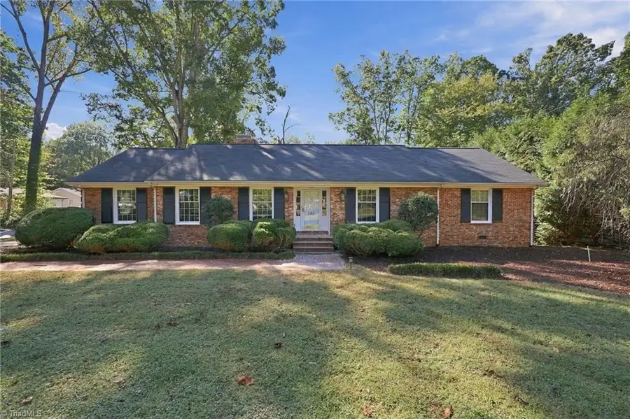 501 Mendenhall Road, Jamestown, NC 27282 - #2