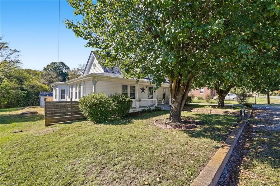 537 Washburn Avenue, Eden, NC 27288 - #2
