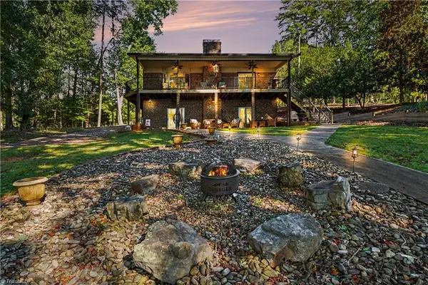 1041 Emerald Shores, Mount Gilead, NC 27306