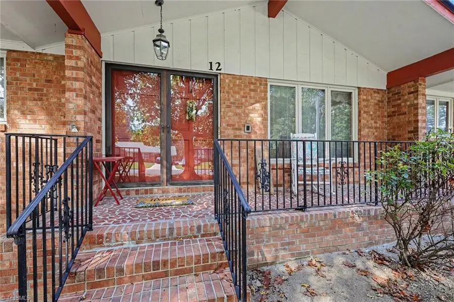 12 Lodge Drive, Thomasville, NC 27360 - #3