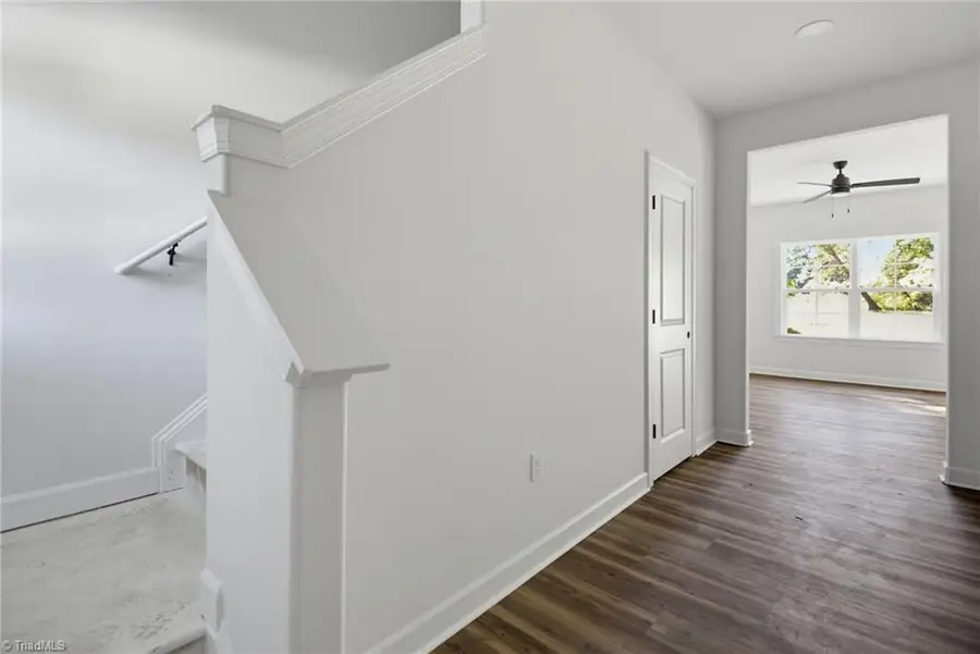 811 W Swannanoa Avenue, Liberty, NC 27298 - #3