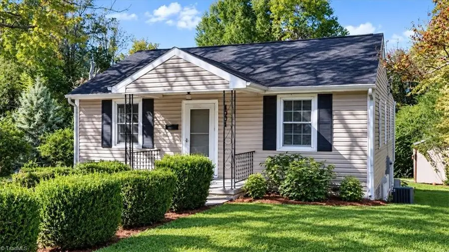 1001 Grayland Street, Greensboro, NC 27408 - #3
