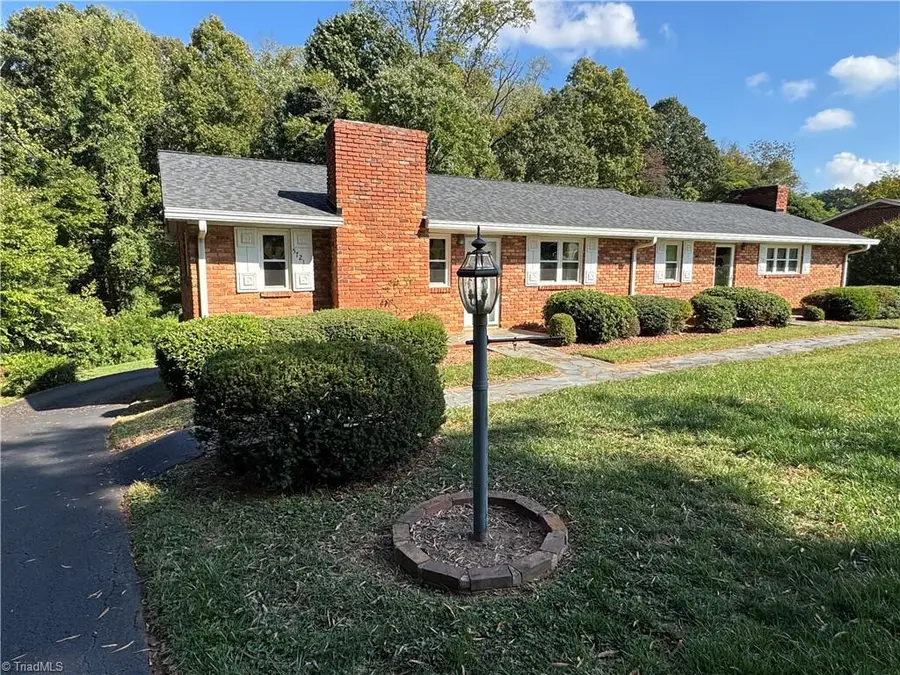 5721 Nylon Drive, Winston Salem, NC 27105 - #3