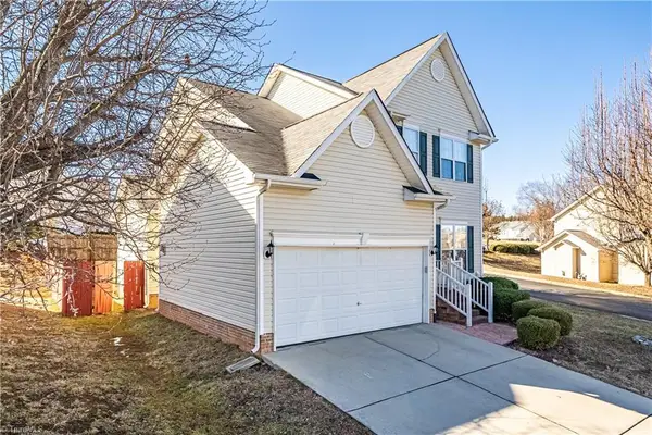 3809 Parkway Vista Road, Greensboro, NC 27409
