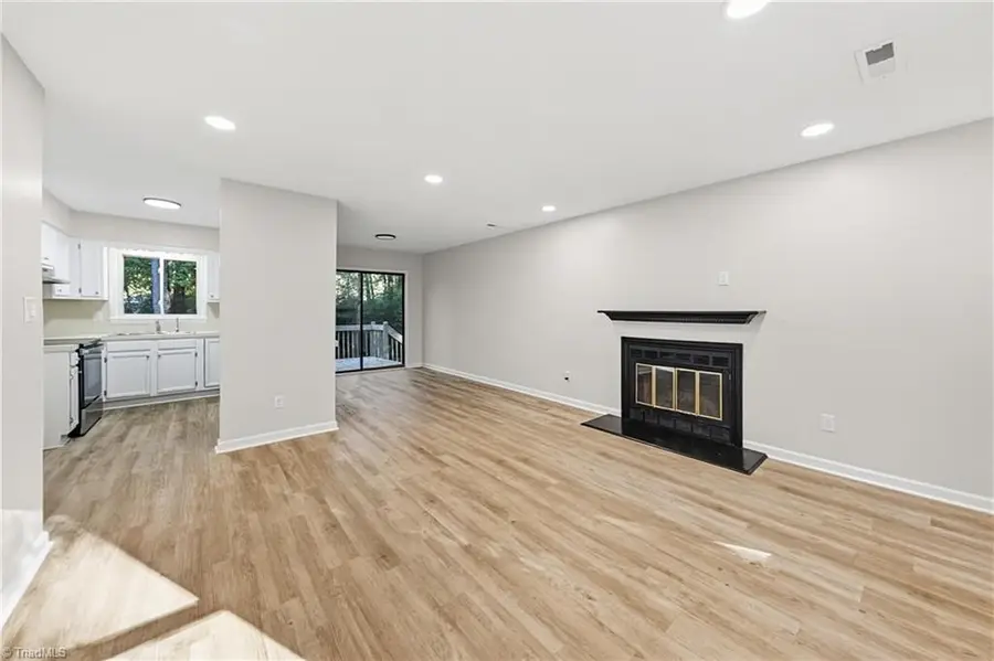 3299 Whitaker Court Nw, Winston Salem, NC 27106 - #2