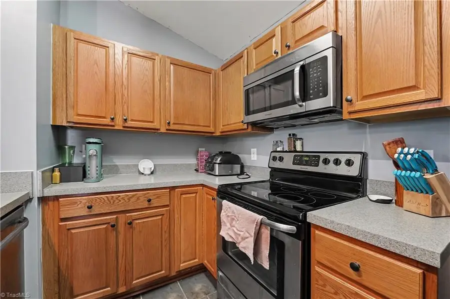 6121 Hedgecock Circle #3B, High Point, NC 27265 - #3