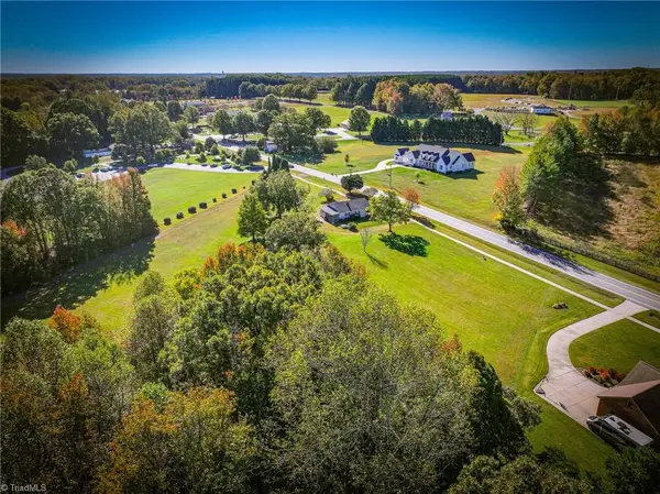8410 Linville Road, Oak Ridge, NC 27310