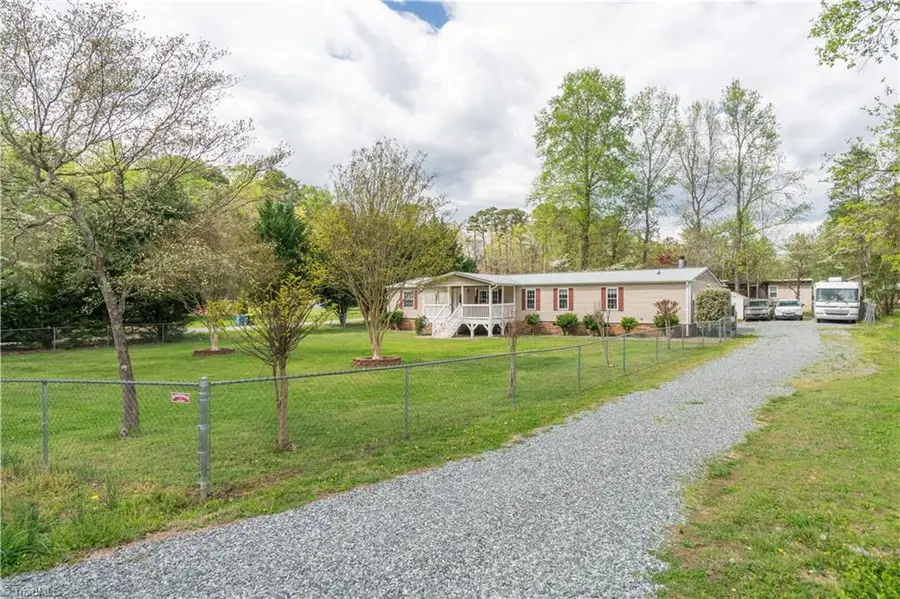 1007 High Rock Shores Drive, Lexington, NC 27292 - #2