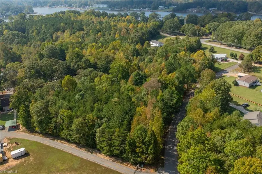 200 Plantation Drive, Lexington, NC 27292 - #2