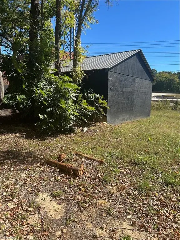 119 Taylor Street, Thomasville, NC 27360 - #3