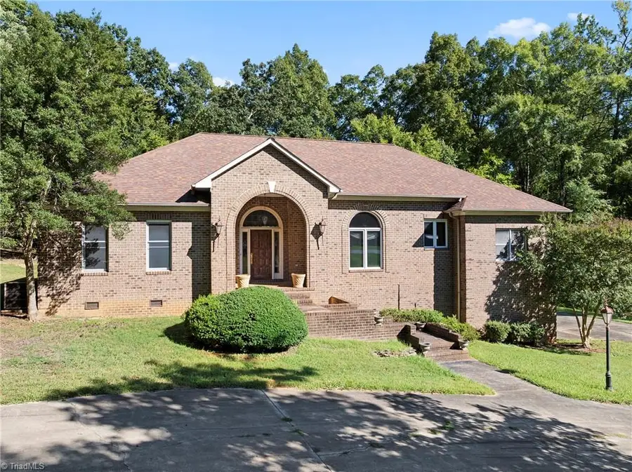 4147 Denton Road, Thomasville, NC 27360 - #2