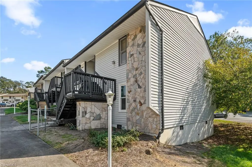 892 S Ridge Court, Winston Salem, NC 27107 - #1