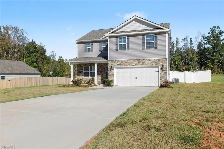 152 Crestview Lane, Lexington, NC 27295 - #2