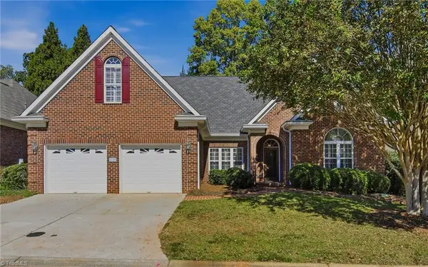 1235 Thornhill Lane, Winston-Salem, NC 27106