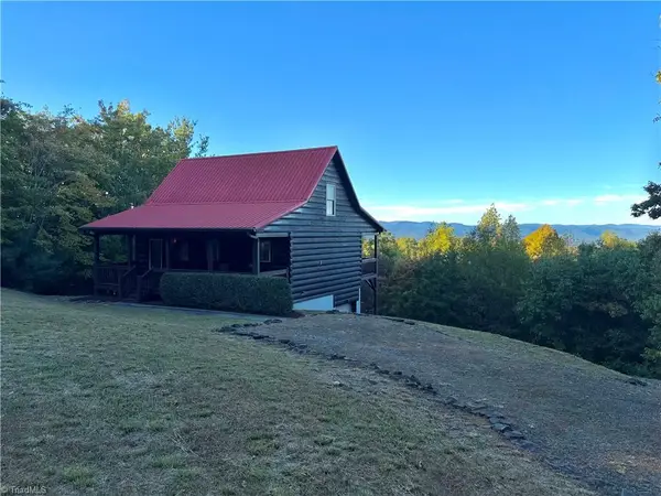 196 Pisgah Lane, Boomer, NC 28606