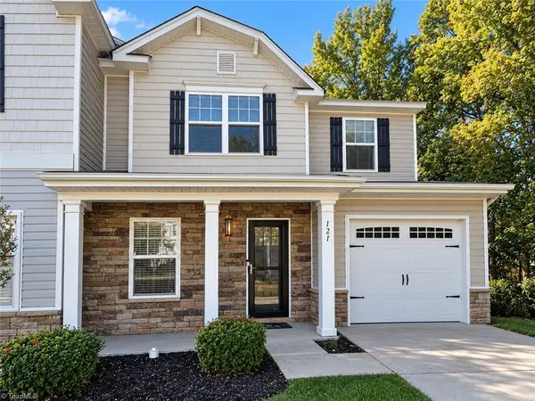 121 Tilleys Grove Drive, Kernersville, NC 27284
