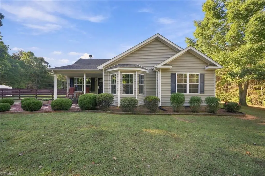 1065 Geneva Lane, Walnut Cove, NC 27052 - #1