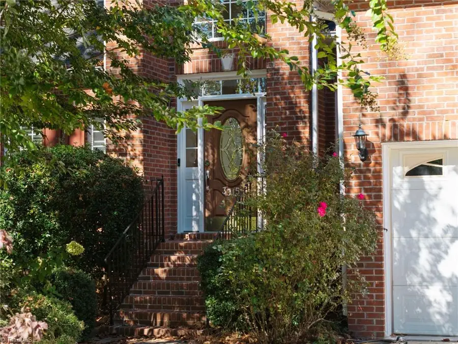 3915 Chadwyck Court, Winston Salem, NC 27106 - #3