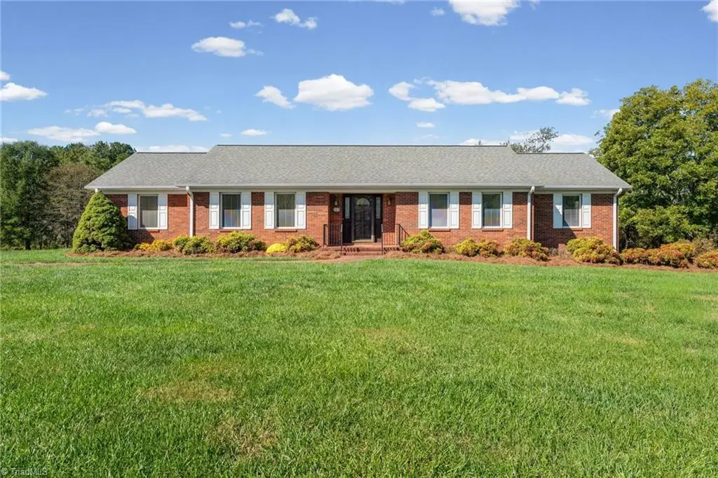 4468 Nc Highway 801 S, Advance, NC 27006 - #1