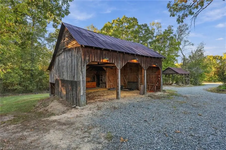 280 Hasty School Road, Thomasville, NC 27360 - #2