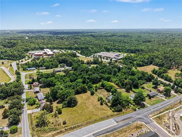 4805 Harvey Road, Jamestown, NC 27282