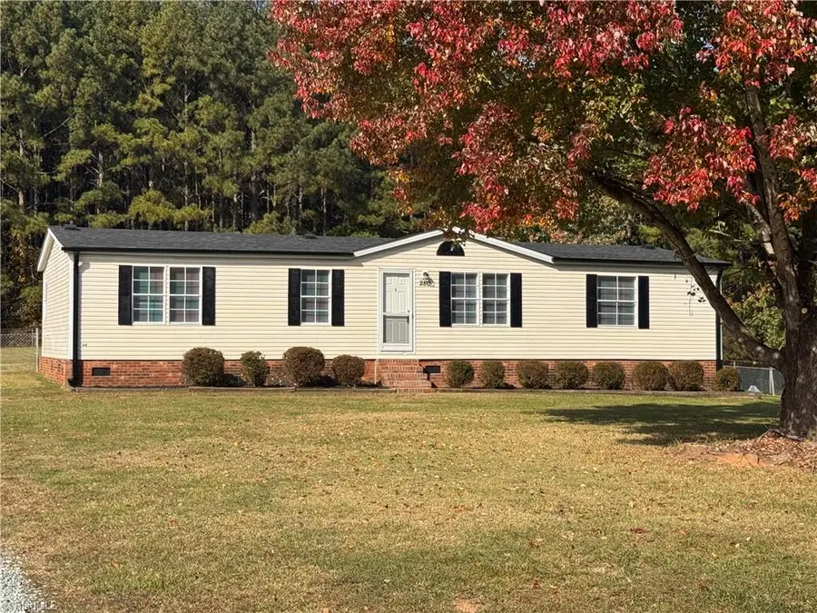 280 John T Farabee Lane, Lexington, NC 27295 - #2