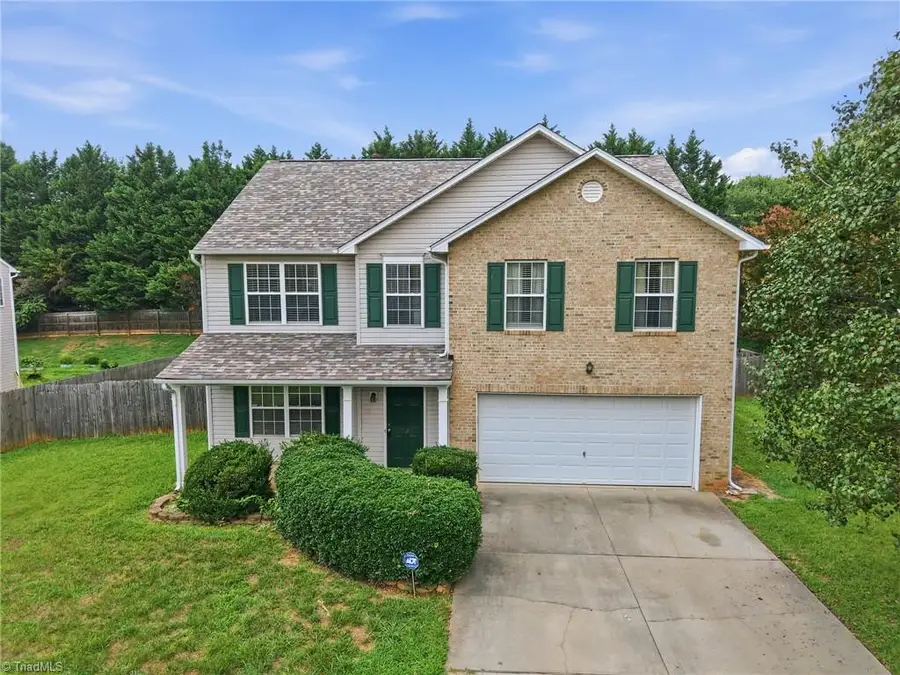 7027 Hill N Dale Drive, Kernersville, NC 27284 - #3