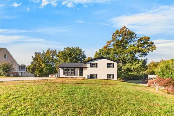424 Glen Oaks Drive, Burlington, NC 27217