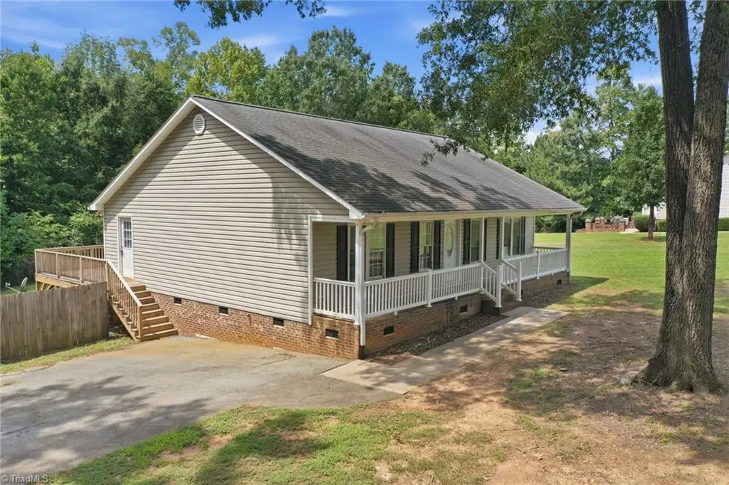 2530 Nc Highway 62, Burlington, NC 27217 - #1