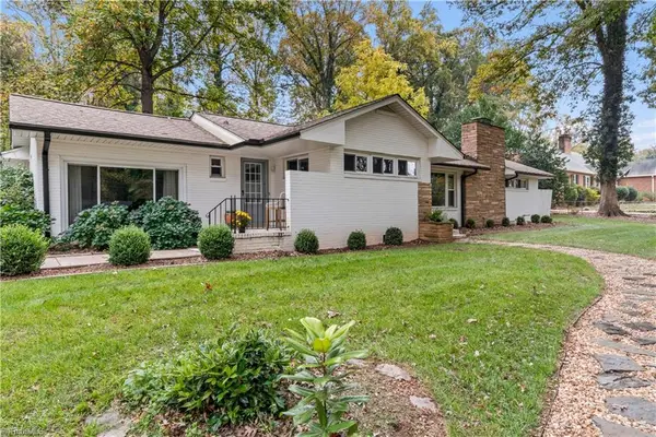 4525 Inwood Drive, Winston-Salem, NC 27106