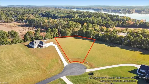 229 Houston's Hideaway, Lexington, NC 27292