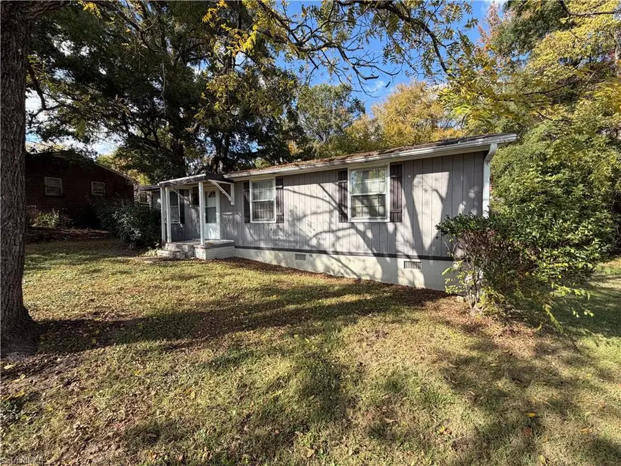 2213 Pear Street, Greensboro, NC 27401 - #2
