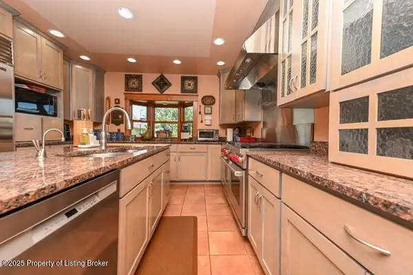 907 2nd Ave East, New England, ND 58647