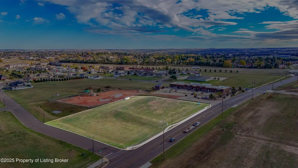 State Avenue, Dickinson, ND 58601 - #1