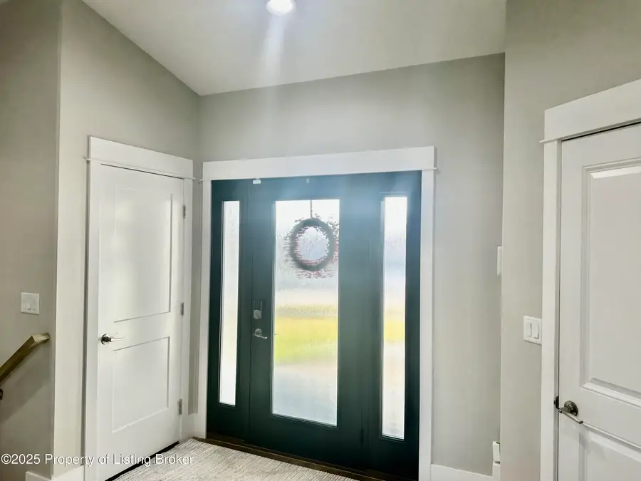 1744 Yellowstone Circle, Dickinson, ND 58601 - #3