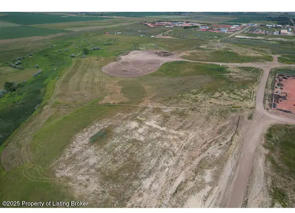 111h Avenue, Dickinson, ND 58601