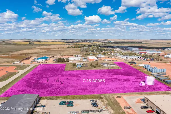 3206 111h Avenue, Dickinson, ND 58601