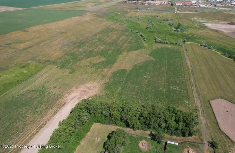 33rd Street, Dickinson, ND 58601 - #1